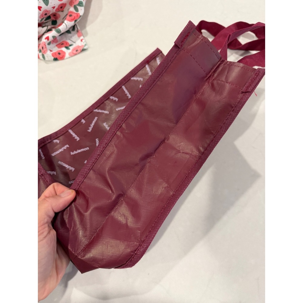 Lululemon Small Reusable Shopping Tote Bag Burgundy Maroon Logo Print Snap Top - Picture 4 of 5